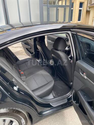 Hyundai Elantra 2019, 133,576 km - 2.0 l - Bakı