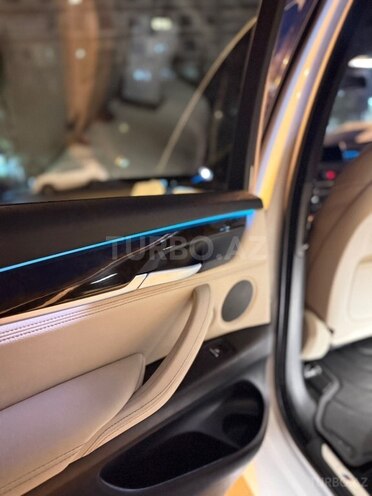 BMW X5 2017, 198,200 km - 3.0 l - Bakı