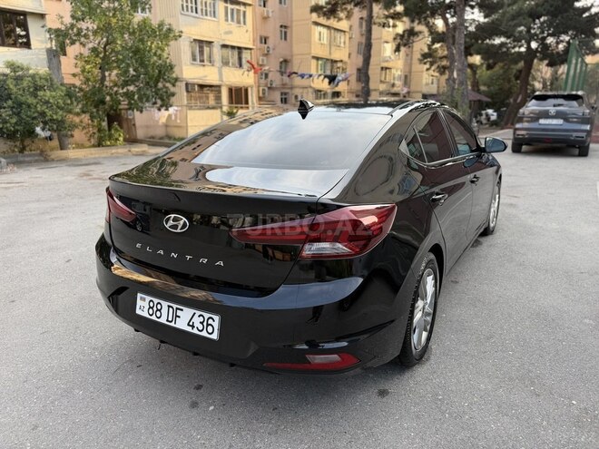 Hyundai Elantra 2018, 112,000 km - 2.0 l - Bakı