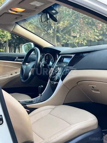 Hyundai Sonata 2010, 221,000 km - 2.4 l - Bakı