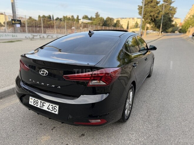 Hyundai Elantra 2018, 112,000 km - 2.0 l - Bakı
