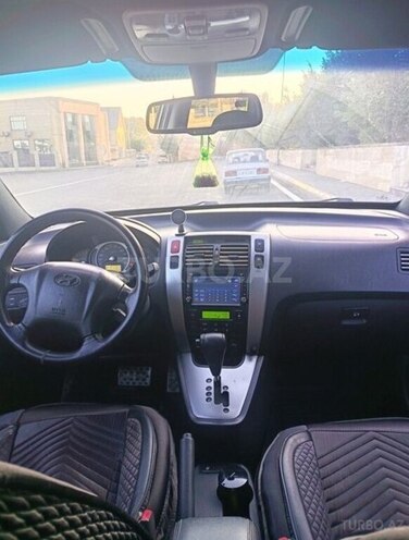Hyundai Tucson 2008, 208,877 km - 2.0 l - Qusar