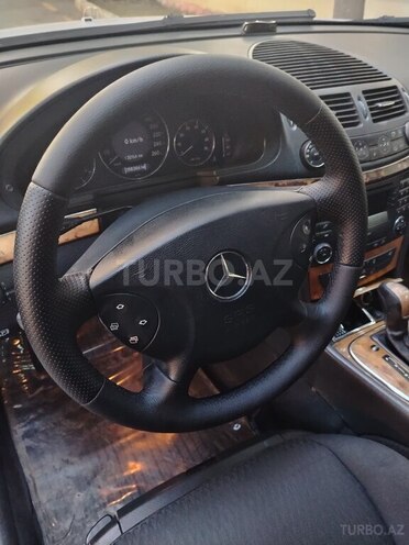Mercedes E 240 2002, 355,000 km - 2.6 л - Bakı