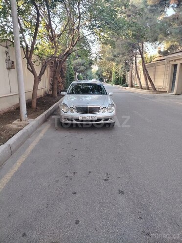 Mercedes E 240 2002, 355,000 km - 2.6 л - Bakı