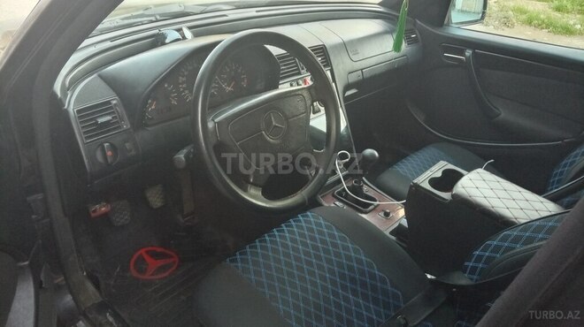 Mercedes C 180 1997, 585,000 km - 1.8 л - Bakı