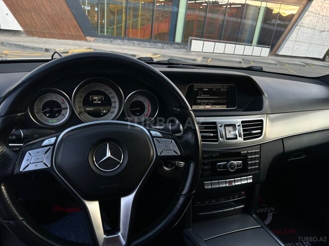 Mercedes E 220 2014, 197,769 km - 2.1 л - Bakı