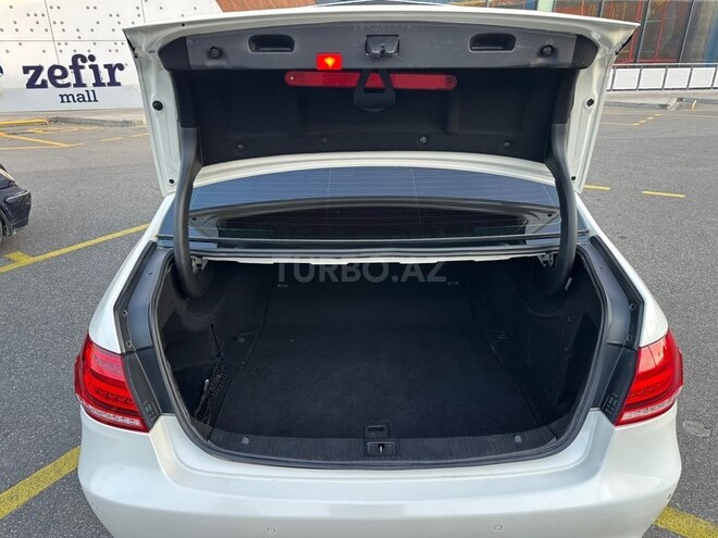 Mercedes E 220 2014, 197,769 km - 2.1 л - Bakı