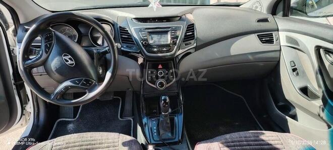 Hyundai Elantra 2015, 200,099 km - 1.8 l - Bakı