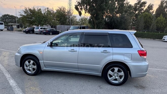 Mitsubishi Airtrek 2003, 295,000 km - 2.0 l - Sumqayıt