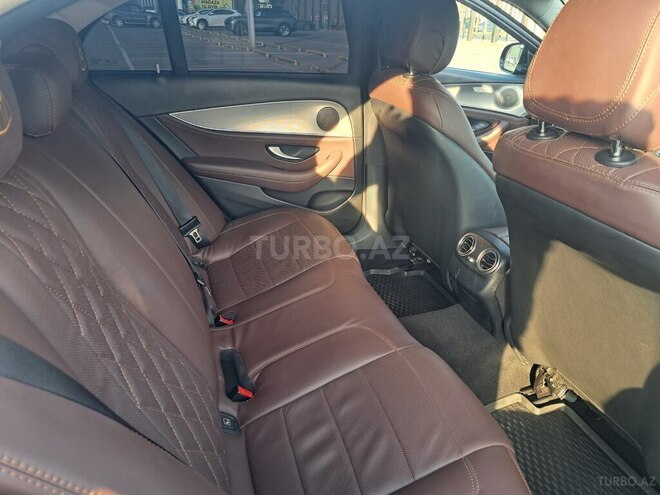 Mercedes E 220 d 2019, 212,000 km - 2.0 l - Bakı