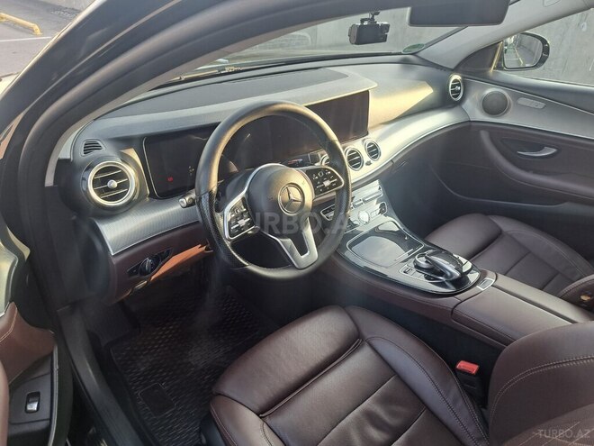 Mercedes E 220 d 2019, 212,000 km - 2.0 l - Bakı