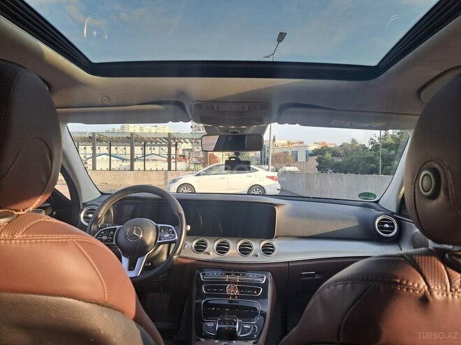Mercedes E 220 d 2019, 212,000 km - 2.0 l - Bakı