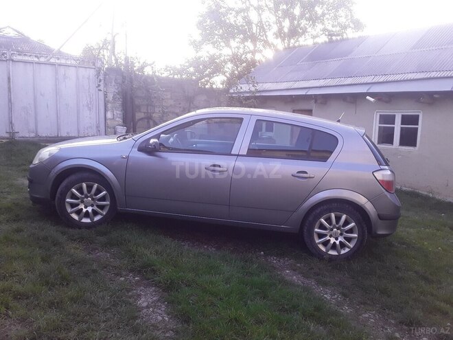 Opel Astra 2006, 317,450 km - 1.3 л - Qusar