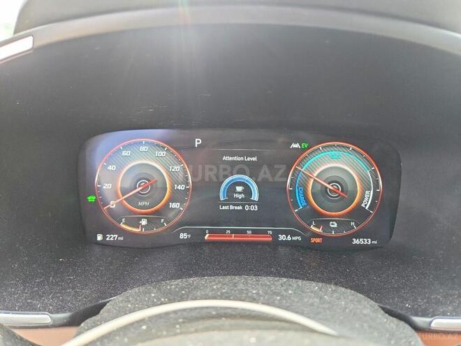 Hyundai Santa Fe 2023, 58,794 km - 1.6 l - Bakı