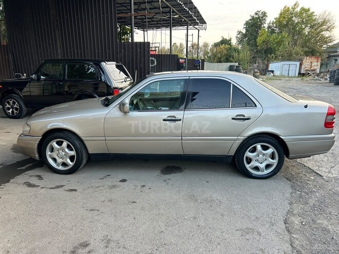 Mercedes C 220 1996, 350,000 km - 2.2 l - Mingəçevir