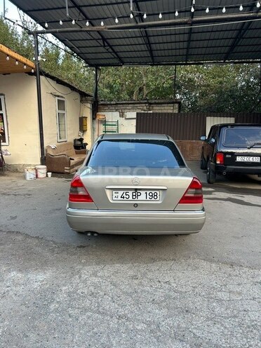 Mercedes C 220 1996, 350,000 km - 2.2 l - Mingəçevir