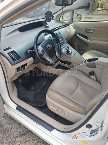 Toyota Prius 2014, 563,270 km - 1.8 l - Bakı
