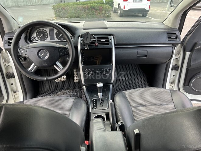 Mercedes B 170 2006, 133,098 km - 1.7 l - Bakı