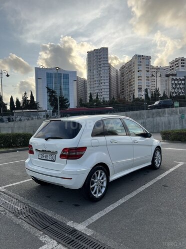 Mercedes B 170 2006, 133,098 km - 1.7 l - Bakı