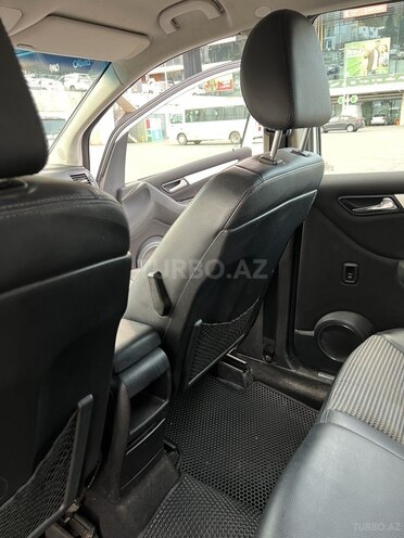 Mercedes B 170 2006, 133,098 km - 1.7 l - Bakı