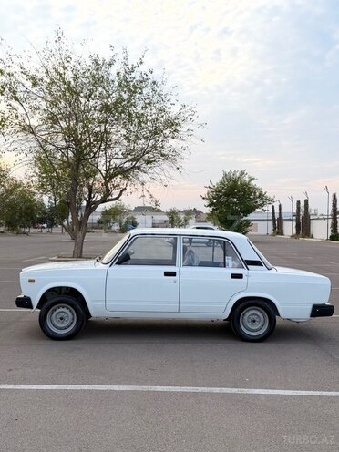 LADA (VAZ) 2107 2011, 25,300 km - 1.6 л - Gəncə