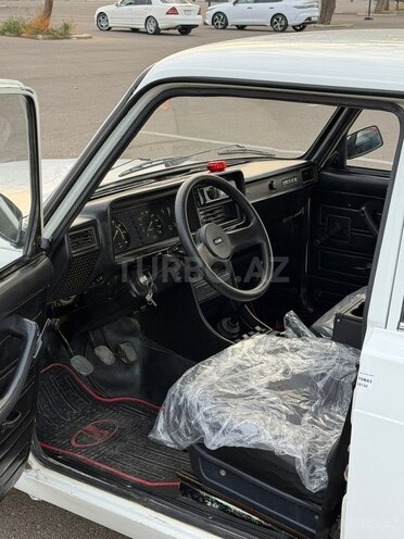 LADA (VAZ) 2107 2011, 25,300 km - 1.6 л - Gəncə