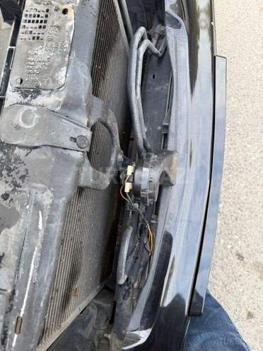 Mercedes E 240 2001, 274,000 km - 2.6 л - Ağcabədi