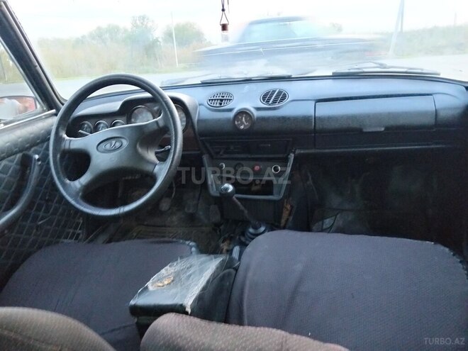 LADA (VAZ) 2106 1989, 24,242 km - 1.6 l - Salyan