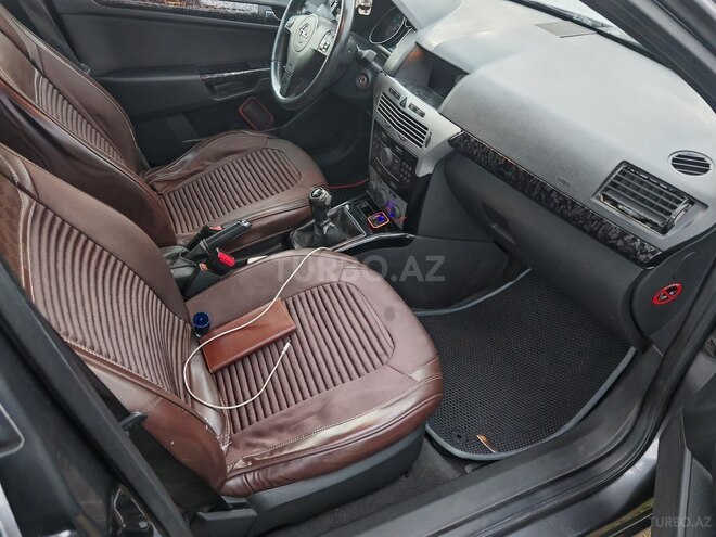 Opel Astra 2009, 232,000 km - 1.4 л - Qəbələ