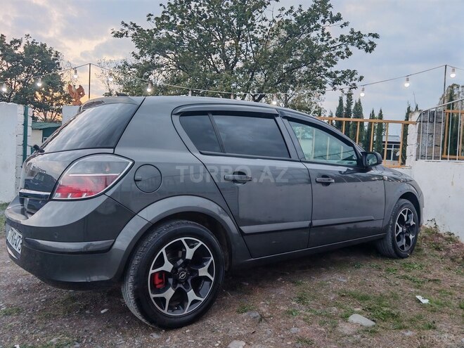 Opel Astra 2009, 232,000 km - 1.4 л - Qəbələ