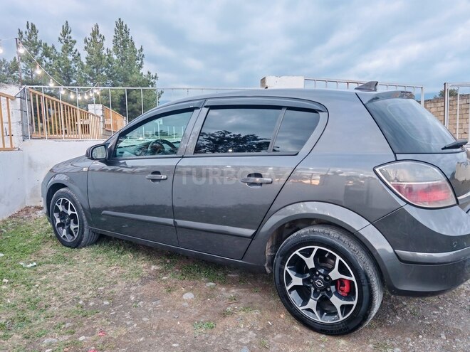Opel Astra 2009, 232,000 km - 1.4 л - Qəbələ
