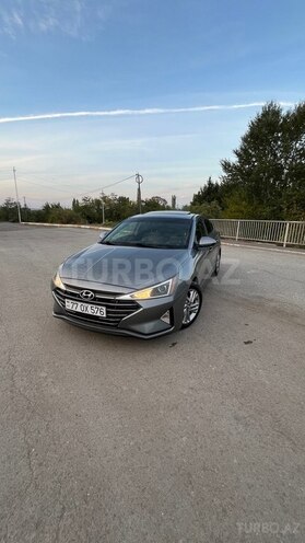 Hyundai Elantra 2018, 177,028 km - 2.0 l - Mingəçevir