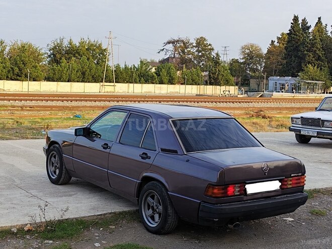 Mercedes 190 1992, 218,500 km - 2.0 л - Bərdə