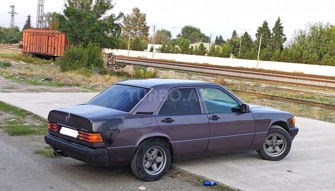Mercedes 190 1992, 218,500 km - 2.0 л - Bərdə