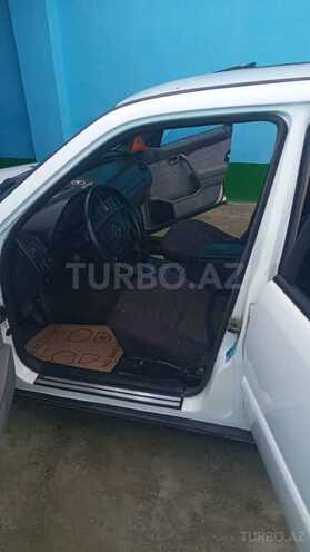 Mercedes C 200 1995, 310,000 km - 2.0 l - Quba