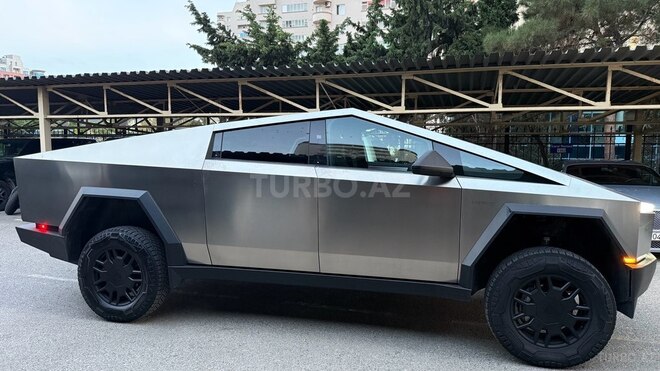 Tesla  2024, 5,265 km - 0.0 l - Bakı
