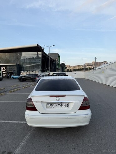 Mercedes E 220 2008, 317,423 km - 2.2 л - Bakı