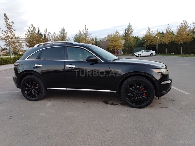 Infiniti FX35 2006, 296,000 km - 3.5 l - Salyan