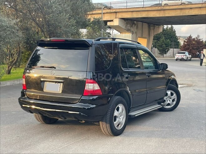 Mercedes ML 320 2002, 275,000 km - 3.2 l - Bakı