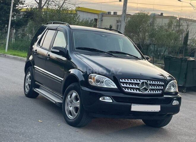 Mercedes ML 320 2002, 275,000 km - 3.2 l - Bakı
