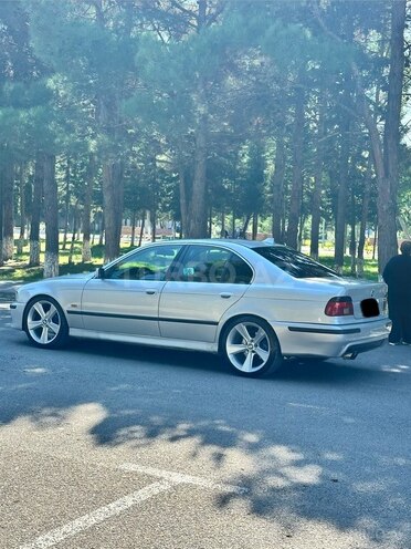 BMW 528 1999, 350,000 km - 2.8 l - Bakı
