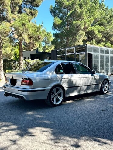 BMW 528 1999, 350,000 km - 2.8 l - Bakı