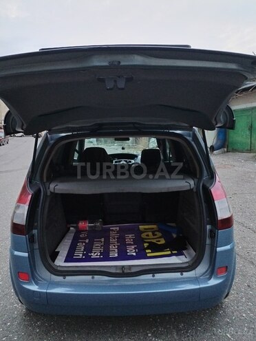 Renault Megane Scenic 2006, 280,000 km - 1.5 l - 