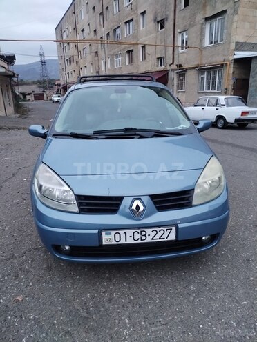 Renault Megane Scenic 2006, 280,000 km - 1.5 l - 