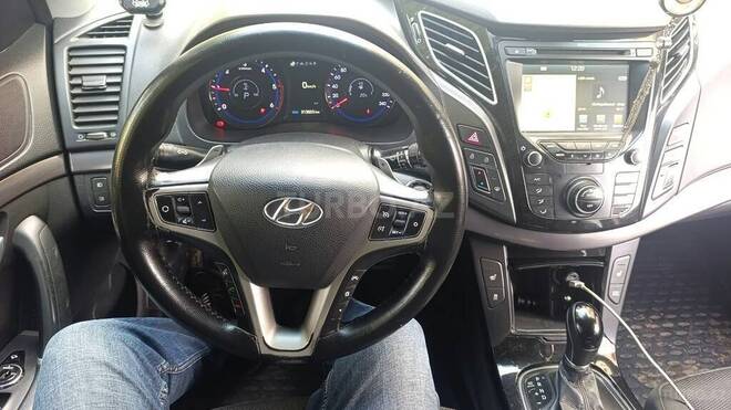 Hyundai i40 2015, 315,000 km - 1.7 л - Şirvan