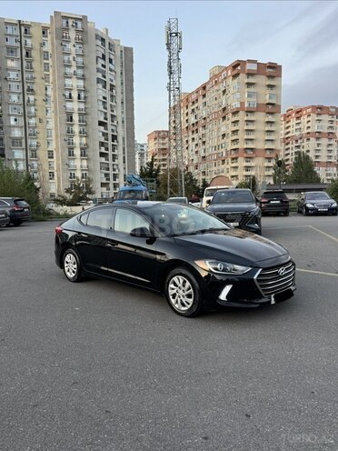 Hyundai Elantra 2018, 137,377 km - 2.0 л - Bakı