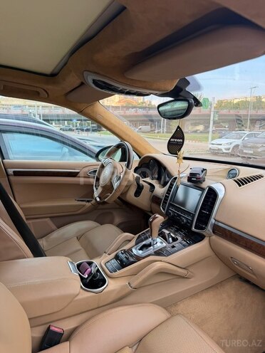 Porsche Cayenne Turbo S 2011, 169,000 km - 4.8 l - Bakı