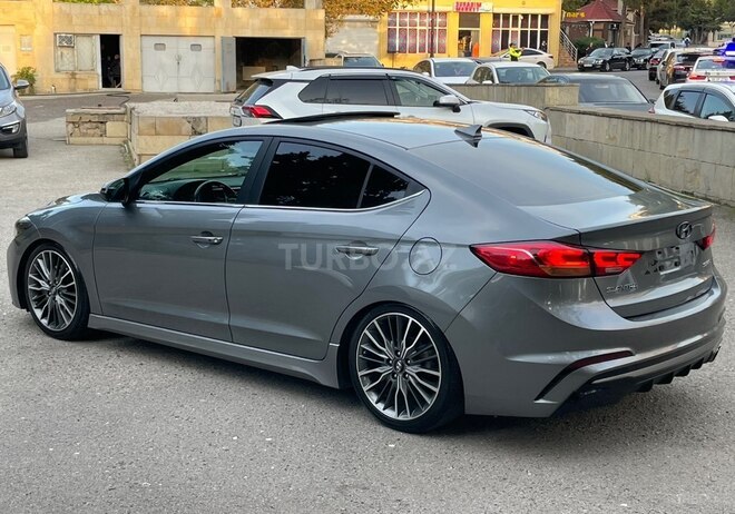 Hyundai Elantra 2017, 71,777 km - 1.6 l - Bakı