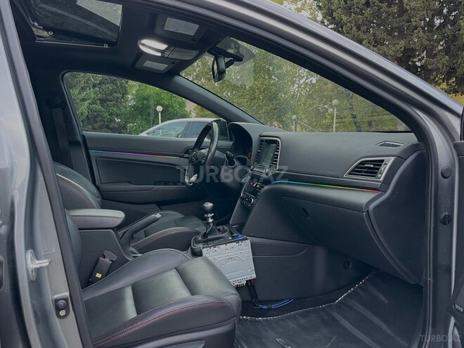 Hyundai Elantra 2017, 71,777 km - 1.6 l - Bakı