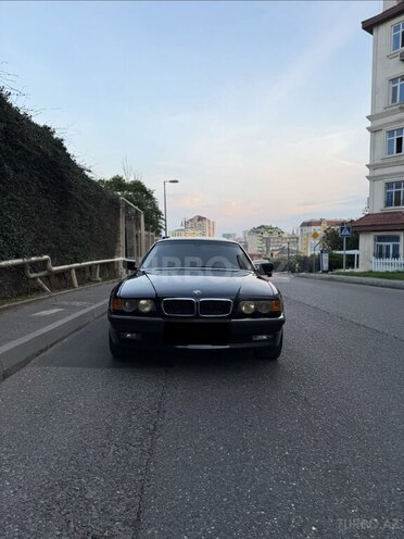 BMW 735 1999, 321,000 km - 3.5 l - Bakı